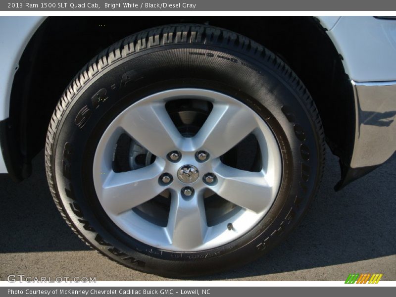 Bright White / Black/Diesel Gray 2013 Ram 1500 SLT Quad Cab