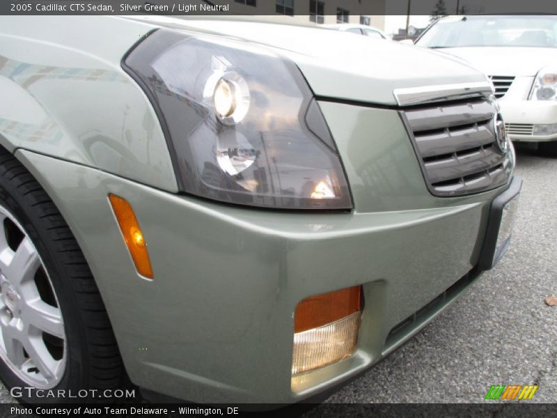 Silver Green / Light Neutral 2005 Cadillac CTS Sedan