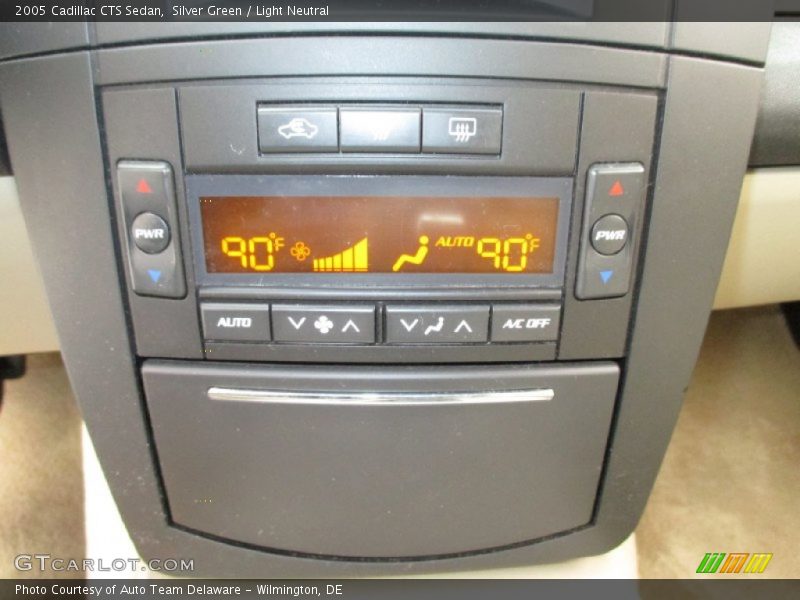 Silver Green / Light Neutral 2005 Cadillac CTS Sedan