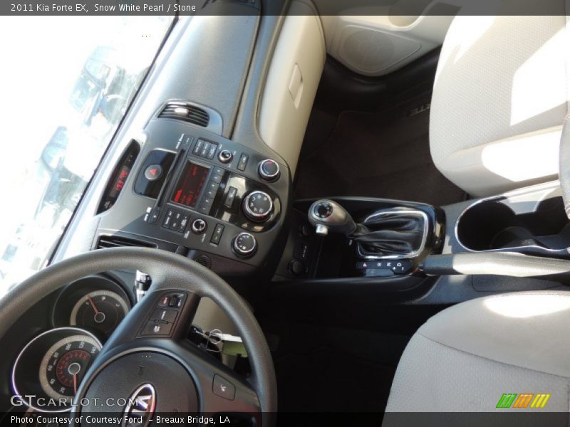 Snow White Pearl / Stone 2011 Kia Forte EX