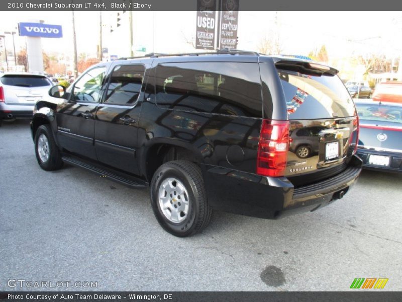 Black / Ebony 2010 Chevrolet Suburban LT 4x4