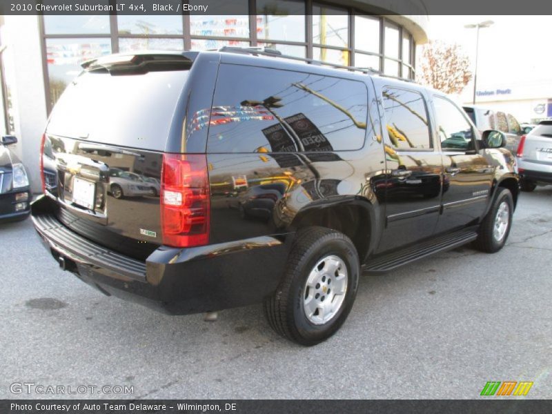 Black / Ebony 2010 Chevrolet Suburban LT 4x4