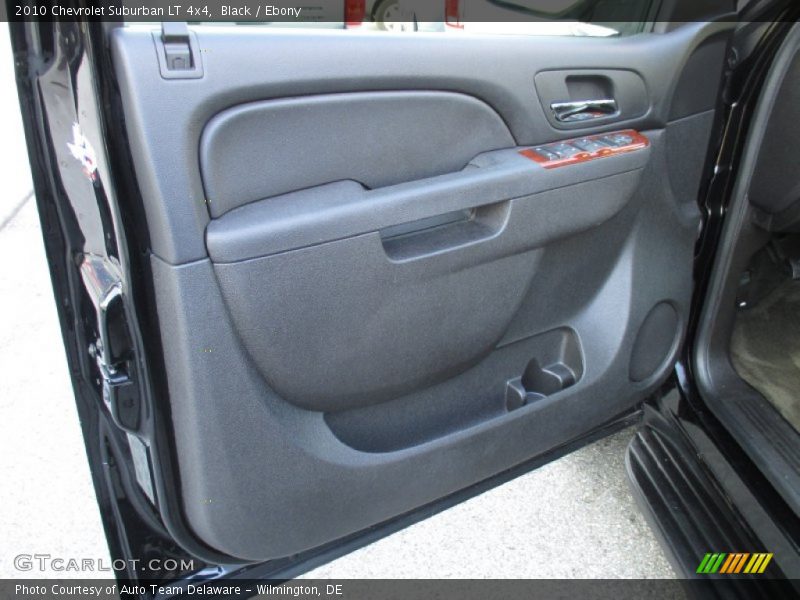 Black / Ebony 2010 Chevrolet Suburban LT 4x4
