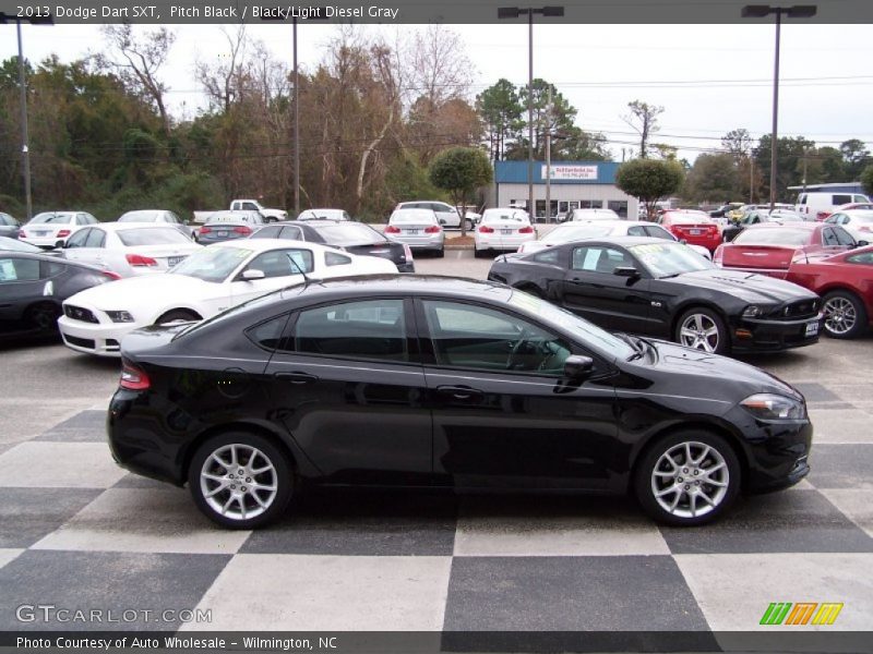 Pitch Black / Black/Light Diesel Gray 2013 Dodge Dart SXT