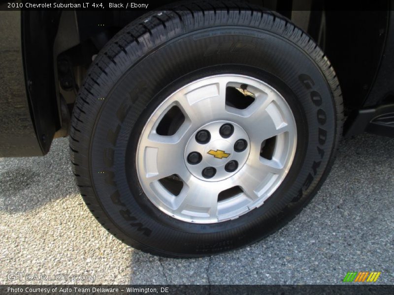 Black / Ebony 2010 Chevrolet Suburban LT 4x4