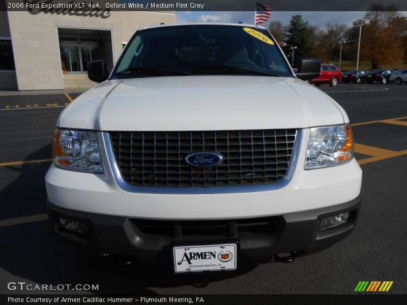 Oxford White / Medium Flint Grey 2006 Ford Expedition XLT 4x4