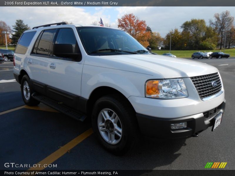 Oxford White / Medium Flint Grey 2006 Ford Expedition XLT 4x4