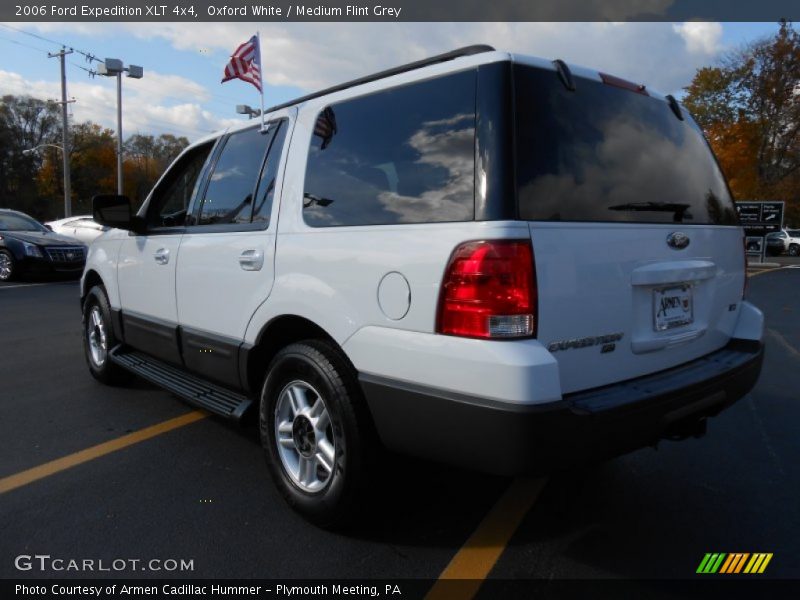 Oxford White / Medium Flint Grey 2006 Ford Expedition XLT 4x4