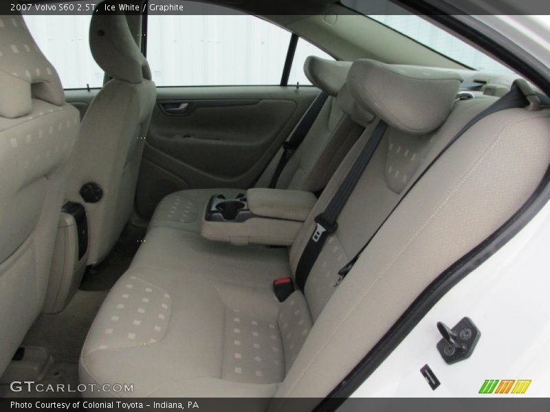 Ice White / Graphite 2007 Volvo S60 2.5T