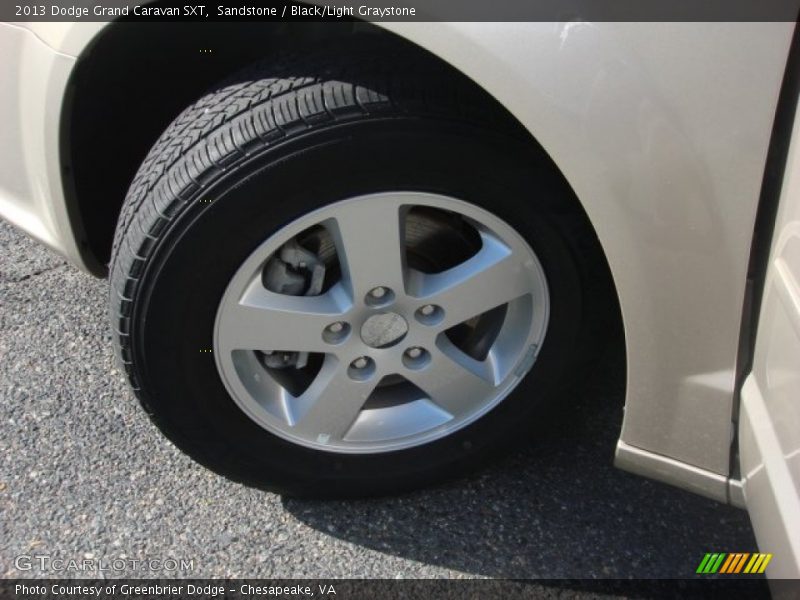 Sandstone / Black/Light Graystone 2013 Dodge Grand Caravan SXT