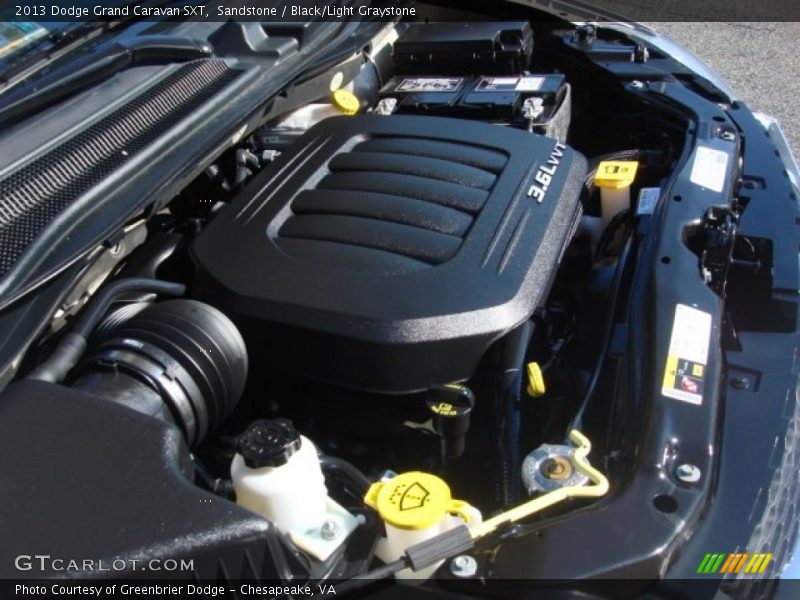 Sandstone / Black/Light Graystone 2013 Dodge Grand Caravan SXT