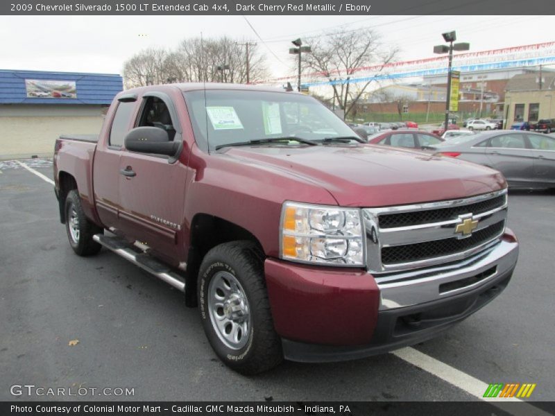 Front 3/4 View of 2009 Silverado 1500 LT Extended Cab 4x4
