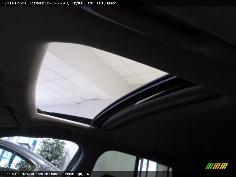 Sunroof of 2014 Crosstour EX-L V6 4WD