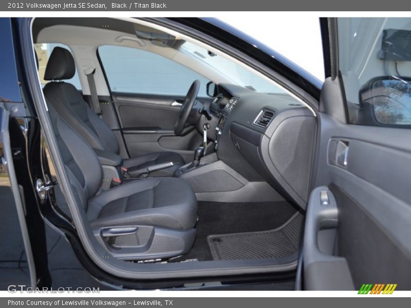Black / Titan Black 2012 Volkswagen Jetta SE Sedan