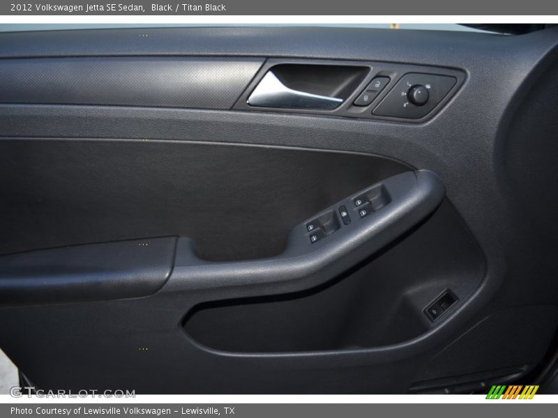 Black / Titan Black 2012 Volkswagen Jetta SE Sedan
