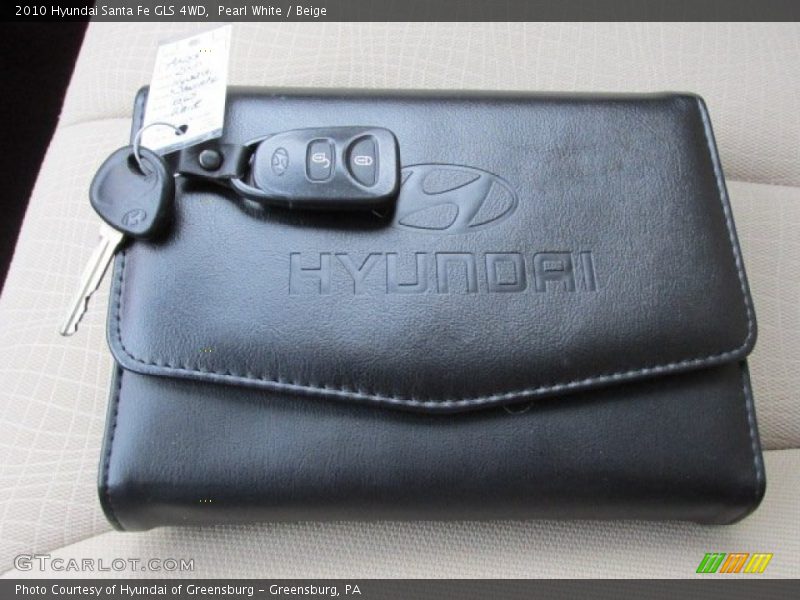 Pearl White / Beige 2010 Hyundai Santa Fe GLS 4WD