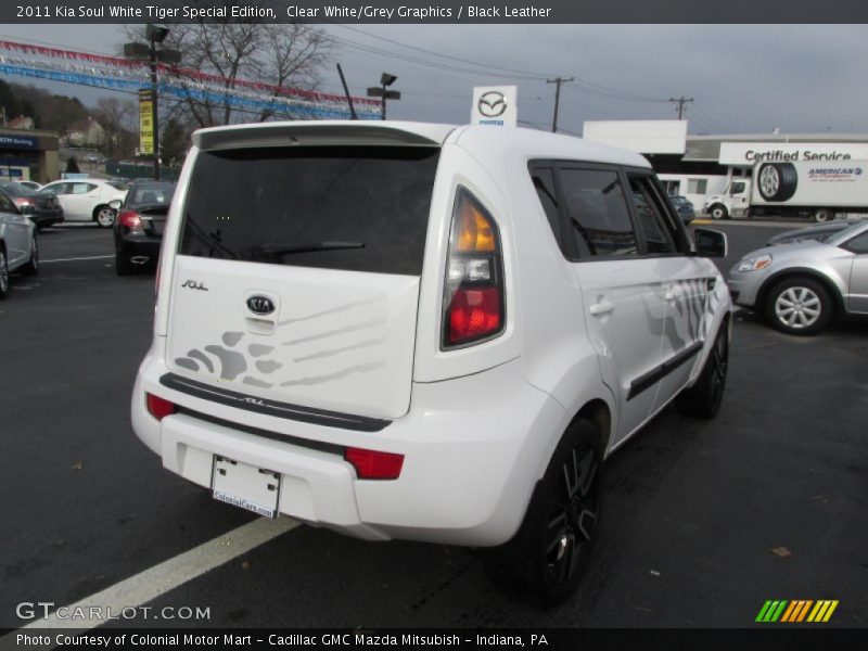 Clear White/Grey Graphics / Black Leather 2011 Kia Soul White Tiger Special Edition