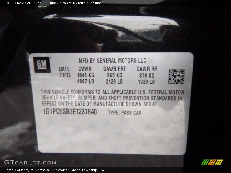 Black Granite Metallic / Jet Black 2014 Chevrolet Cruze LT