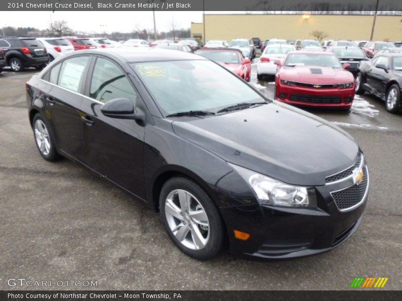 Front 3/4 View of 2014 Cruze Diesel