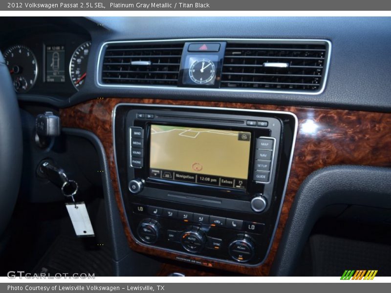 Platinum Gray Metallic / Titan Black 2012 Volkswagen Passat 2.5L SEL