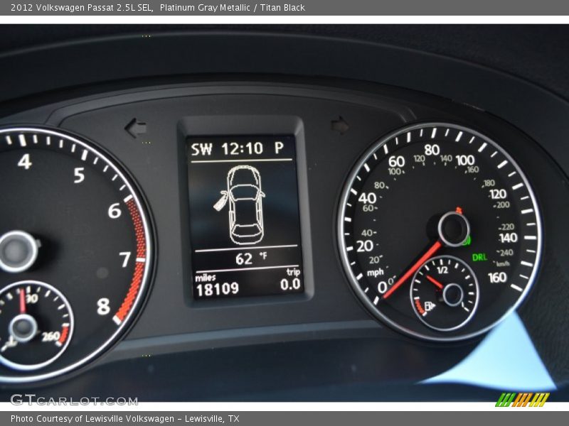 Platinum Gray Metallic / Titan Black 2012 Volkswagen Passat 2.5L SEL