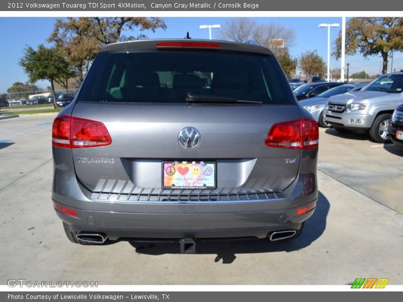 Canyon Gray Metallic / Cornsilk Beige 2012 Volkswagen Touareg TDI Sport 4XMotion