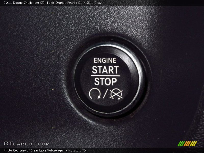 Toxic Orange Pearl / Dark Slate Gray 2011 Dodge Challenger SE