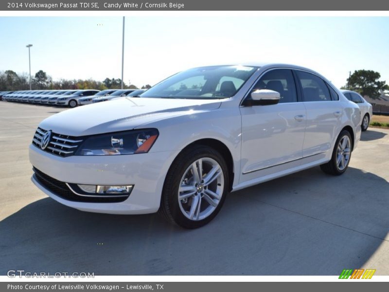 Candy White / Cornsilk Beige 2014 Volkswagen Passat TDI SE
