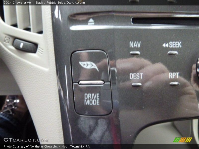 Black / Pebble Beige/Dark Accents 2014 Chevrolet Volt