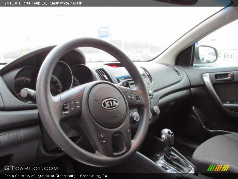 Clear White / Black 2011 Kia Forte Koup EX