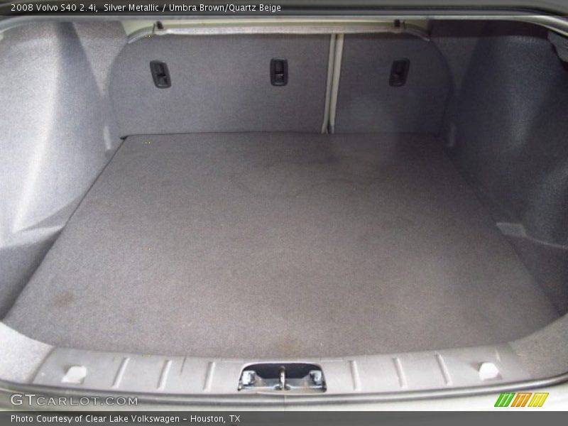 Silver Metallic / Umbra Brown/Quartz Beige 2008 Volvo S40 2.4i