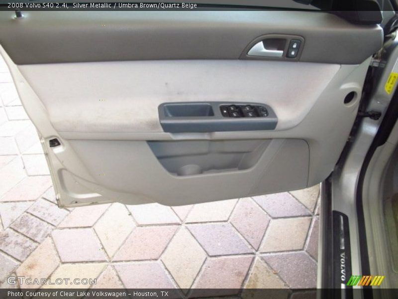 Silver Metallic / Umbra Brown/Quartz Beige 2008 Volvo S40 2.4i