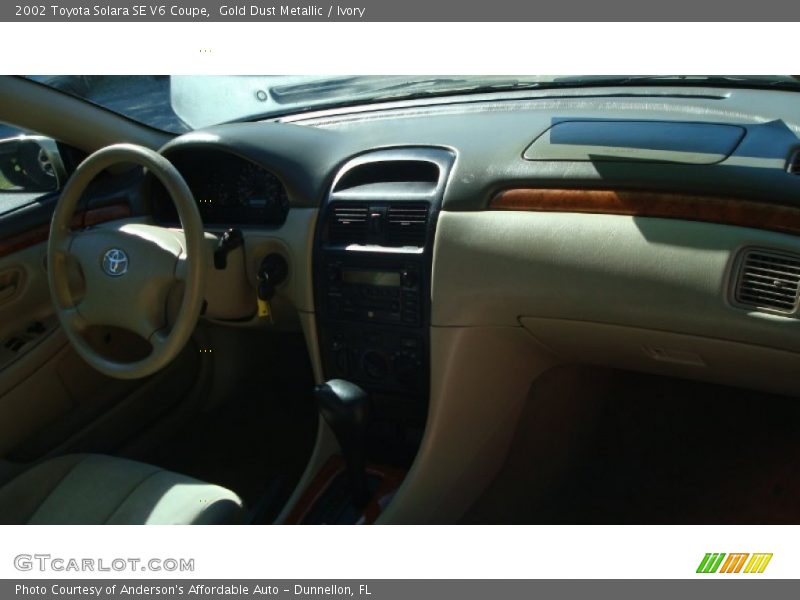 Gold Dust Metallic / Ivory 2002 Toyota Solara SE V6 Coupe