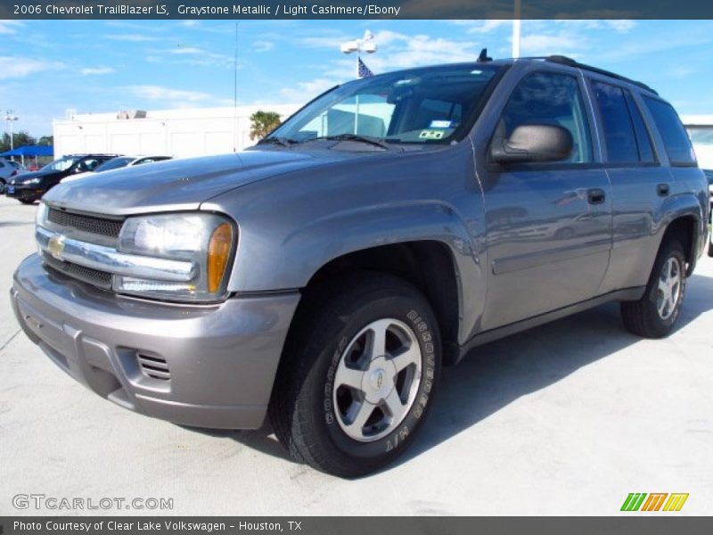 Graystone Metallic / Light Cashmere/Ebony 2006 Chevrolet TrailBlazer LS