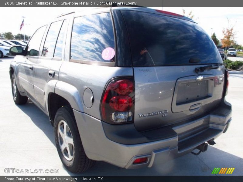 Graystone Metallic / Light Cashmere/Ebony 2006 Chevrolet TrailBlazer LS