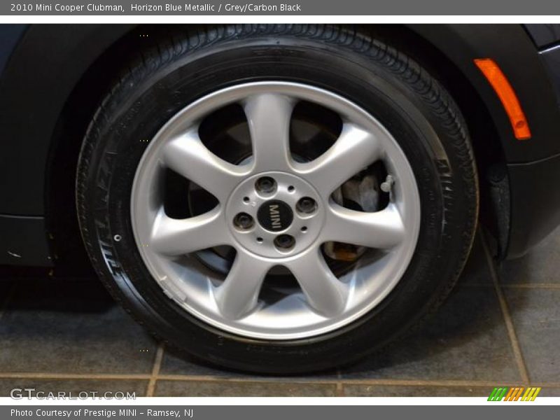 Horizon Blue Metallic / Grey/Carbon Black 2010 Mini Cooper Clubman