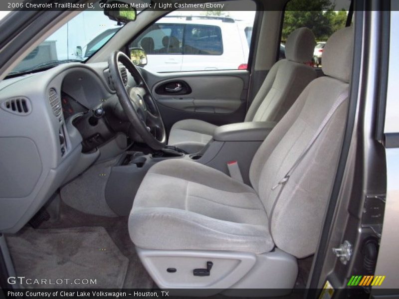 Graystone Metallic / Light Cashmere/Ebony 2006 Chevrolet TrailBlazer LS