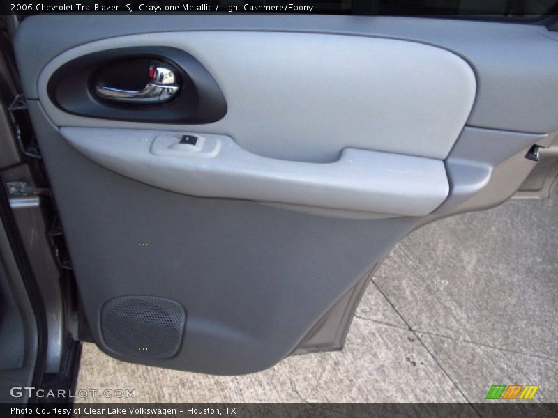 Graystone Metallic / Light Cashmere/Ebony 2006 Chevrolet TrailBlazer LS