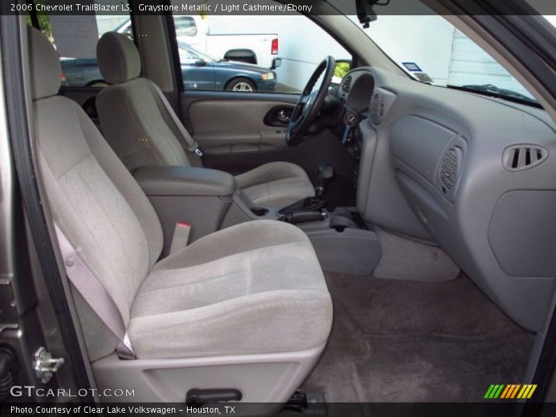 Graystone Metallic / Light Cashmere/Ebony 2006 Chevrolet TrailBlazer LS