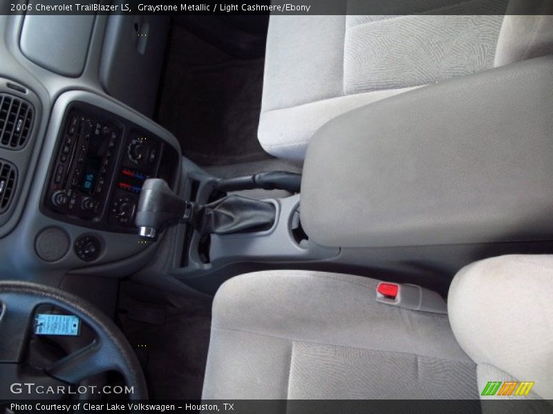 Graystone Metallic / Light Cashmere/Ebony 2006 Chevrolet TrailBlazer LS