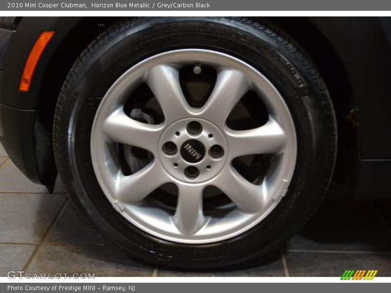 Horizon Blue Metallic / Grey/Carbon Black 2010 Mini Cooper Clubman