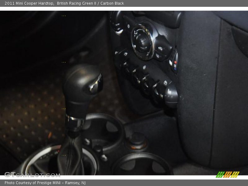 British Racing Green II / Carbon Black 2011 Mini Cooper Hardtop