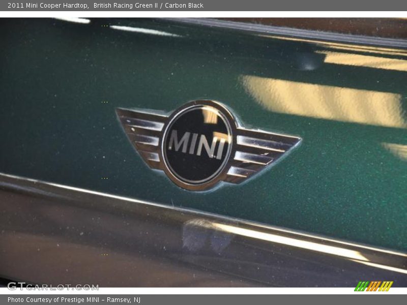 British Racing Green II / Carbon Black 2011 Mini Cooper Hardtop