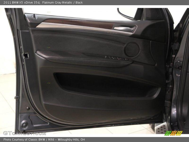 Platinum Gray Metallic / Black 2011 BMW X5 xDrive 35d
