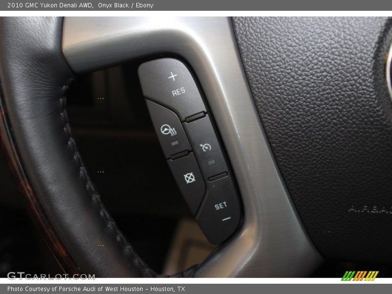 Onyx Black / Ebony 2010 GMC Yukon Denali AWD