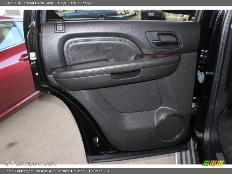 Onyx Black / Ebony 2010 GMC Yukon Denali AWD