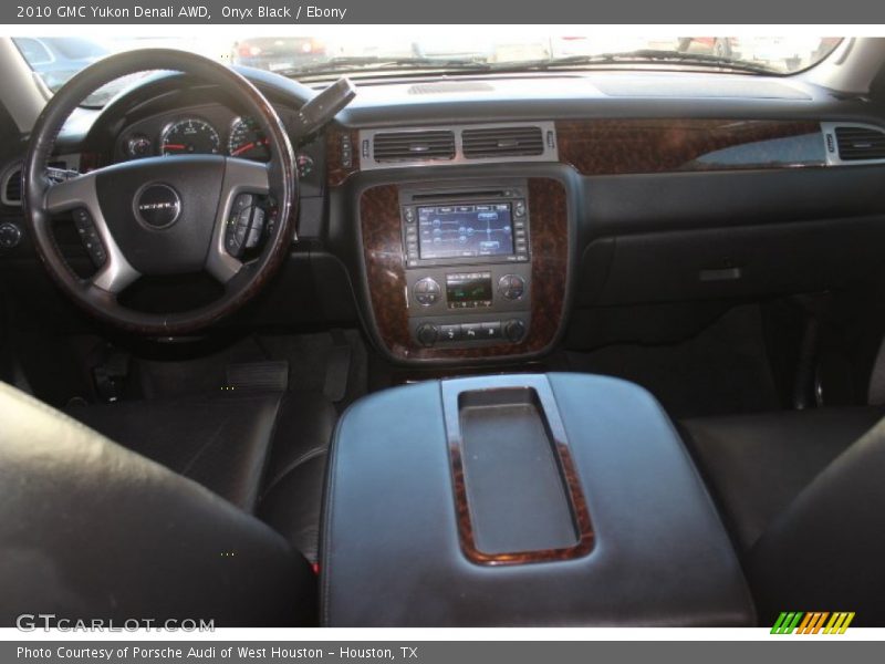 Onyx Black / Ebony 2010 GMC Yukon Denali AWD