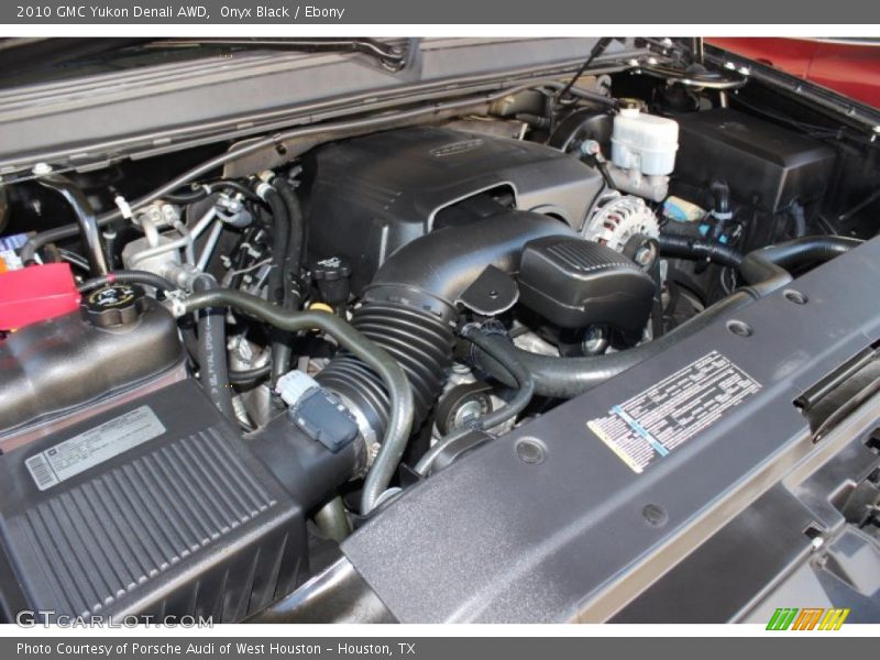 Onyx Black / Ebony 2010 GMC Yukon Denali AWD