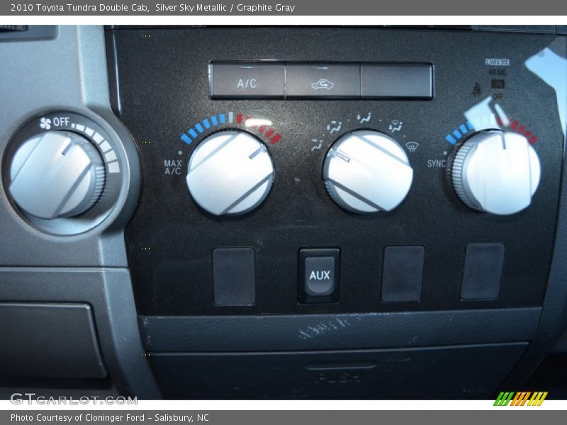 Silver Sky Metallic / Graphite Gray 2010 Toyota Tundra Double Cab