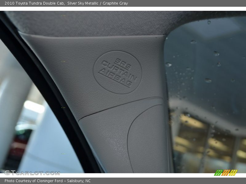 Silver Sky Metallic / Graphite Gray 2010 Toyota Tundra Double Cab